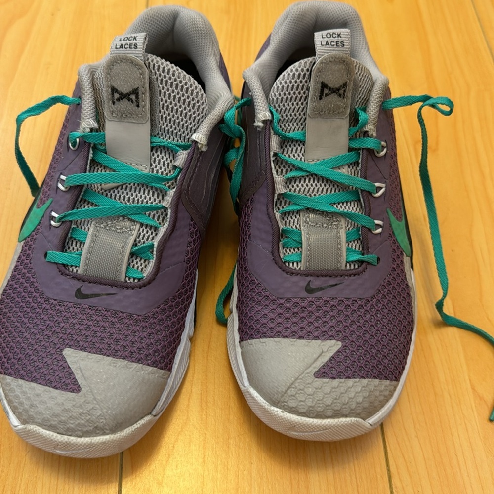 Nike Purple and Teal Athletic Shoes